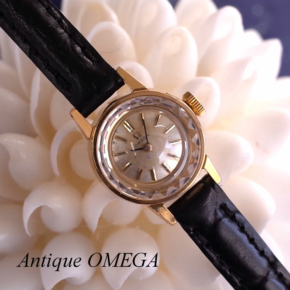 OMEGA ヴィンテージ腕時計 手巻式 電池不要 レディース スイス製 1c72aeab6457d3328f47aaa6886ba5